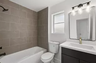 14031 Bay Gardens Dr, Sugar Land, TX 77498 - Photo 13