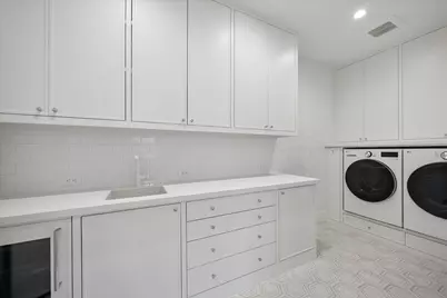 6718 Belmont Street, Houston, TX 77005 - Photo 17
