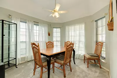 2819 S Peach Hollow Circle, Pearland, TX 77584 - Photo 5