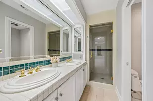 2111 N Galveston Ave, Pearland, TX 77581 - Photo 27