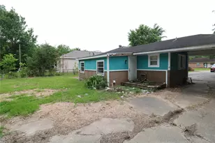 618 Azalea Dr, La Marque, TX 77568 - Photo 3
