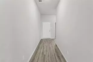 7711 Skiron Ln, Baytown, TX 77523 - Photo 7