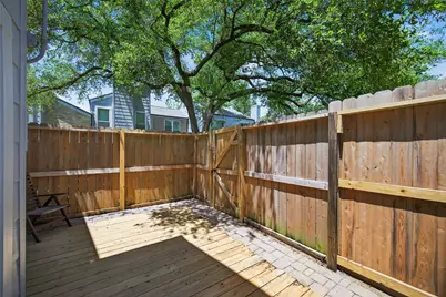 723 Worthshire Street, Houston, TX 77008 - Photo 31