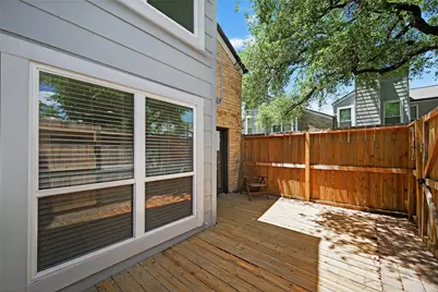 723 Worthshire Street, Houston, TX 77008 - Photo 29