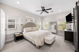 317 Sikes St, Houston, TX 77018 - Photo 19