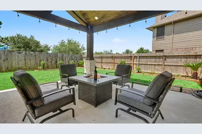 1927 Pinewood Court, Baytown, TX 77521 - Photo 41