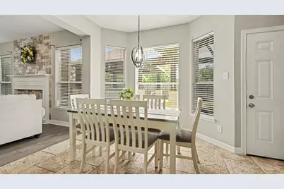 1927 Pinewood Court, Baytown, TX 77521 - Photo 15
