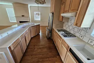 6518 Clawson St, Houston, TX 77055 - Photo 9