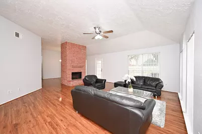 3551 Santa Rosa Lane, Sugar Land, TX 77478 - Photo 5