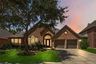 2712 Green Mountain Dr, Pearland, TX 77584 - Photo 1