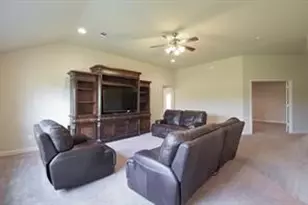 10118 N Whimbrel Cir, Conroe, TX 77385 - Photo 13