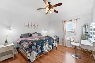 9906 Jewel Ln, Rosharon, TX 77583 - Photo 15
