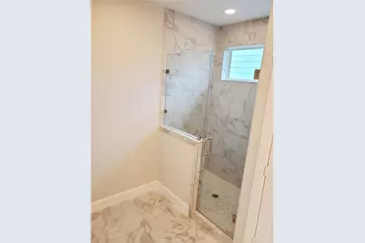 720C Link Road, Houston, TX 77008 - Photo 27