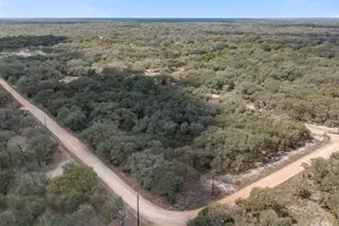 516 County Rd 120, Hallettsville, TX 77964 - Photo 1