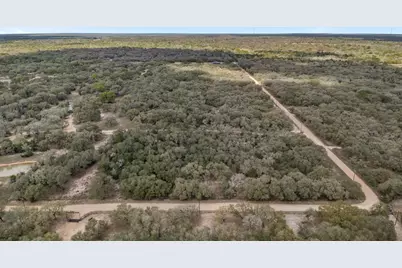 516 County Road 120, Hallettsville, TX 77964 - Photo 11