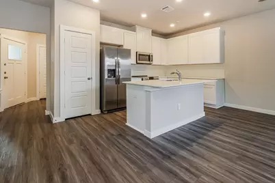 18322 W Centro Circle, Shenandoah, TX 77385 - Photo 11