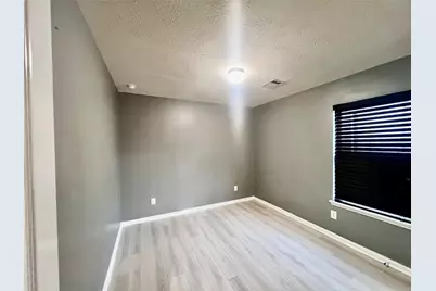 6718 Madison Heights Court, Katy, TX 77449 - Photo 9