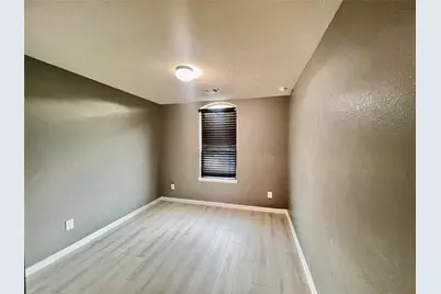 6718 Madison Heights Court, Katy, TX 77449 - Photo 11