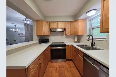 12967 Trail Hollow Drive #A, Houston, TX 77079 - Photo 9
