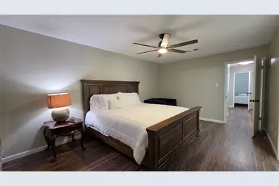 12967 Trail Hollow Drive #A, Houston, TX 77079 - Photo 5