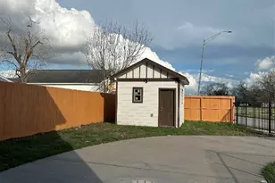 8321 Coma St, Houston, TX 77051 - Photo 7