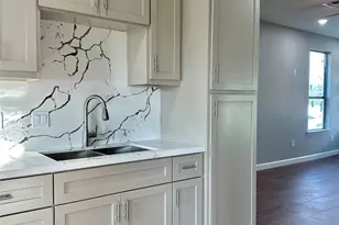 8321 Coma St, Houston, TX 77051 - Photo 29