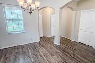 15315 Lake Powell Dr, Humble, TX 77396 - Photo 5