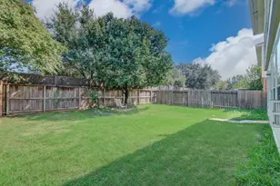 18518 Alemarble Oak St, Cypress, TX 77429 - Photo 15