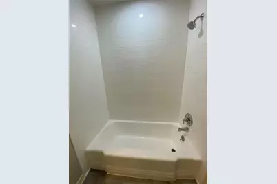 104 N Peach Street, Tomball, TX 77375 - Photo 15