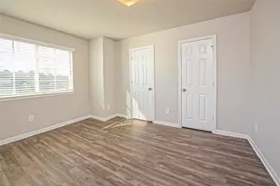 9718 Caprice Court, Houston, TX 77044 - Photo 11