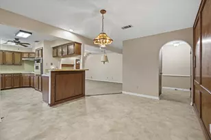 1309 Parkwest St, Texas City, TX 77591 - Photo 15