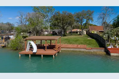 1309 Parkwest Street, Texas City, TX 77591 - Photo 3