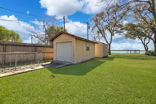 1309 Parkwest St, Texas City, TX 77591 - Photo 37