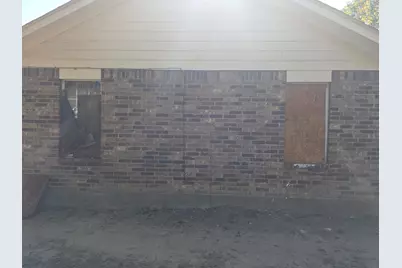 9826 Amy Dr, Quinlan, TX 75474 - Photo 5