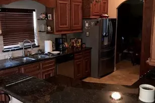 1803 Lafayette Lane, Cove, TX 77523 - Photo 5