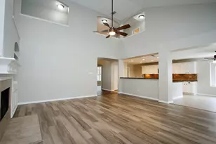 1915 W Welsford Dr, Spring, TX 77386 - Photo 15