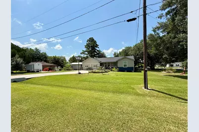 317 Crews Way, West Columbia, TX 77486 - Photo 21
