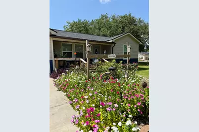 317 Crews Way, West Columbia, TX 77486 - Photo 27