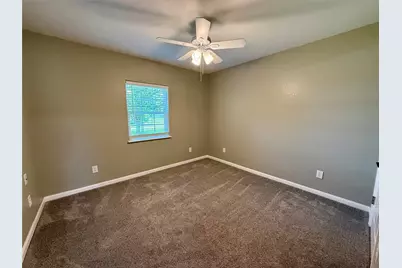 317 Crews Way, West Columbia, TX 77486 - Photo 15
