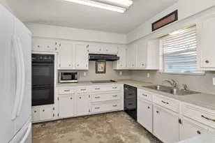 5306 Green Springs Dr, Houston, TX 77066 - Photo 11