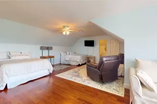 942 Kent, Crystal Beach, TX 77650 - Photo 45