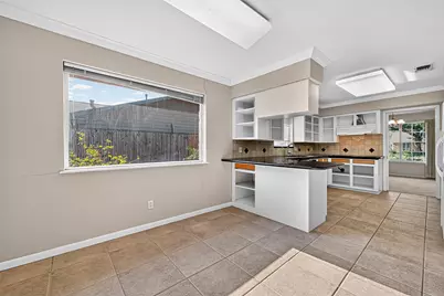 5507 Valkeith Drive, Houston, TX 77096 - Photo 19