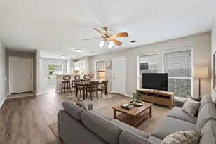 4131 Country Club Dr, Dickinson, TX 77539 - Photo 11