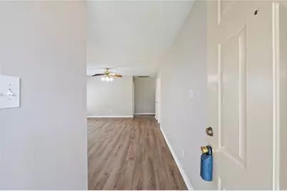 4131 Country Club Drive, Dickinson, TX 77539 - Photo 27