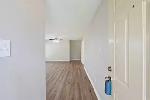 4131 Country Club Dr, Dickinson, TX 77539 - Photo 27