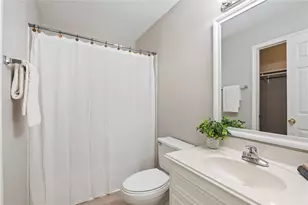 4131 Country Club Dr, Dickinson, TX 77539 - Photo 15