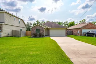 4131 Country Club Dr, Dickinson, TX 77539 - Photo 25