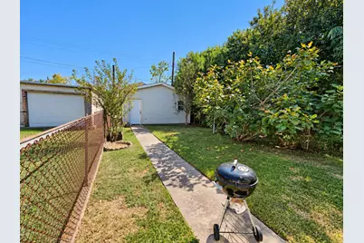 5507 Avenue P, Galveston, TX 77551 - Photo 15