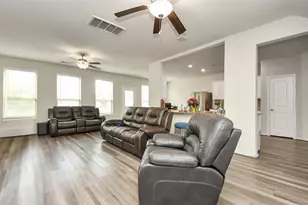 6050 Oakland Bluff Ln, Porter, TX 77365 - Photo 9