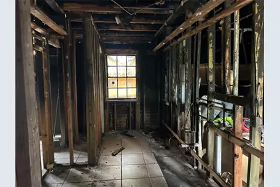 610 Linda Lane, Alvin, TX 77511 - Photo 7